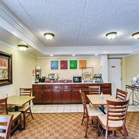 Comfort Inn Near Martinsville Speedway Exteriör bild