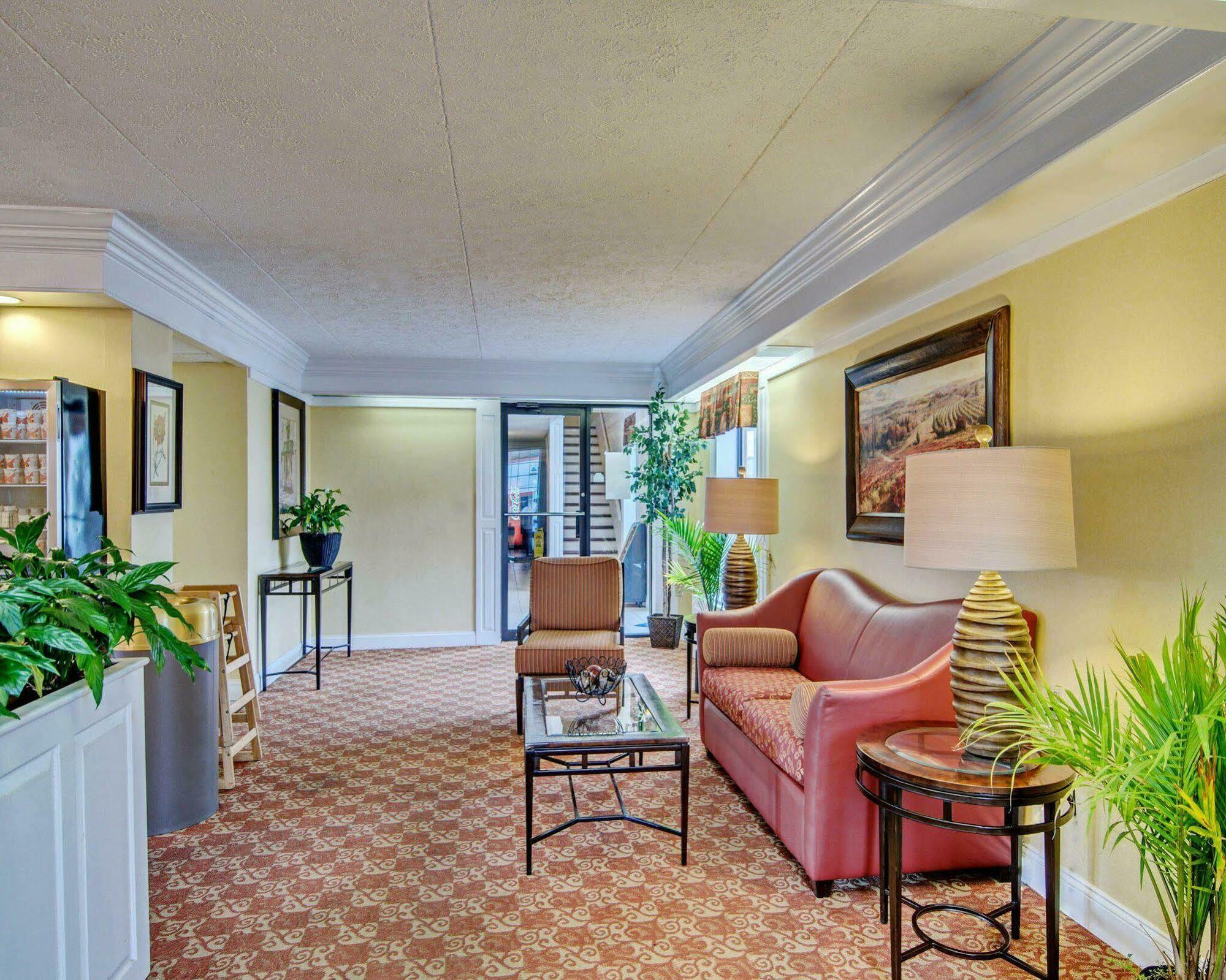 Comfort Inn Near Martinsville Speedway Exteriör bild